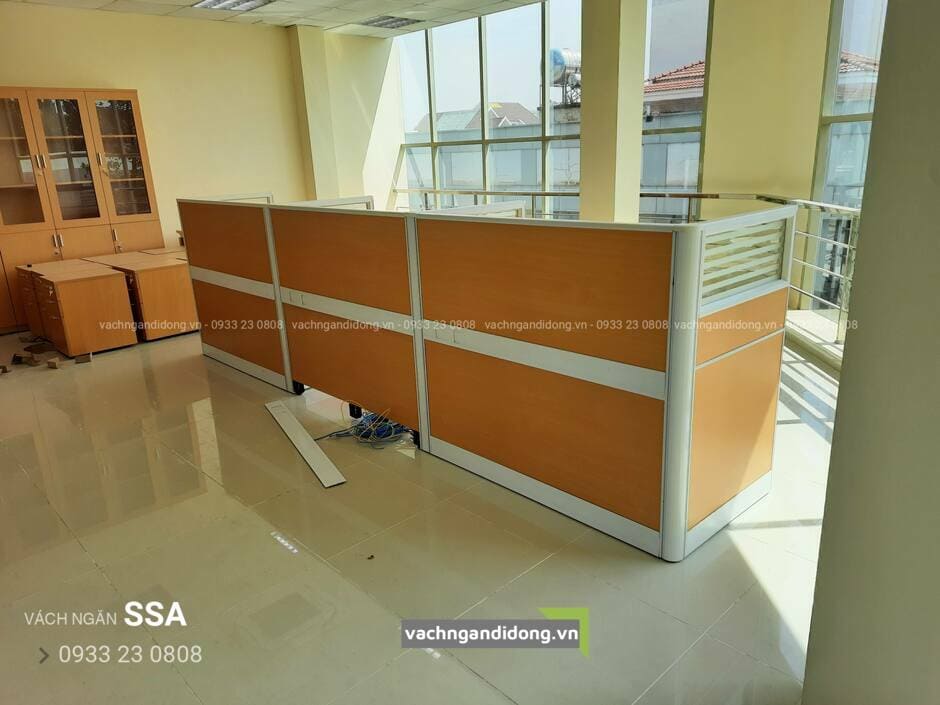 vách ngăn văn phòng